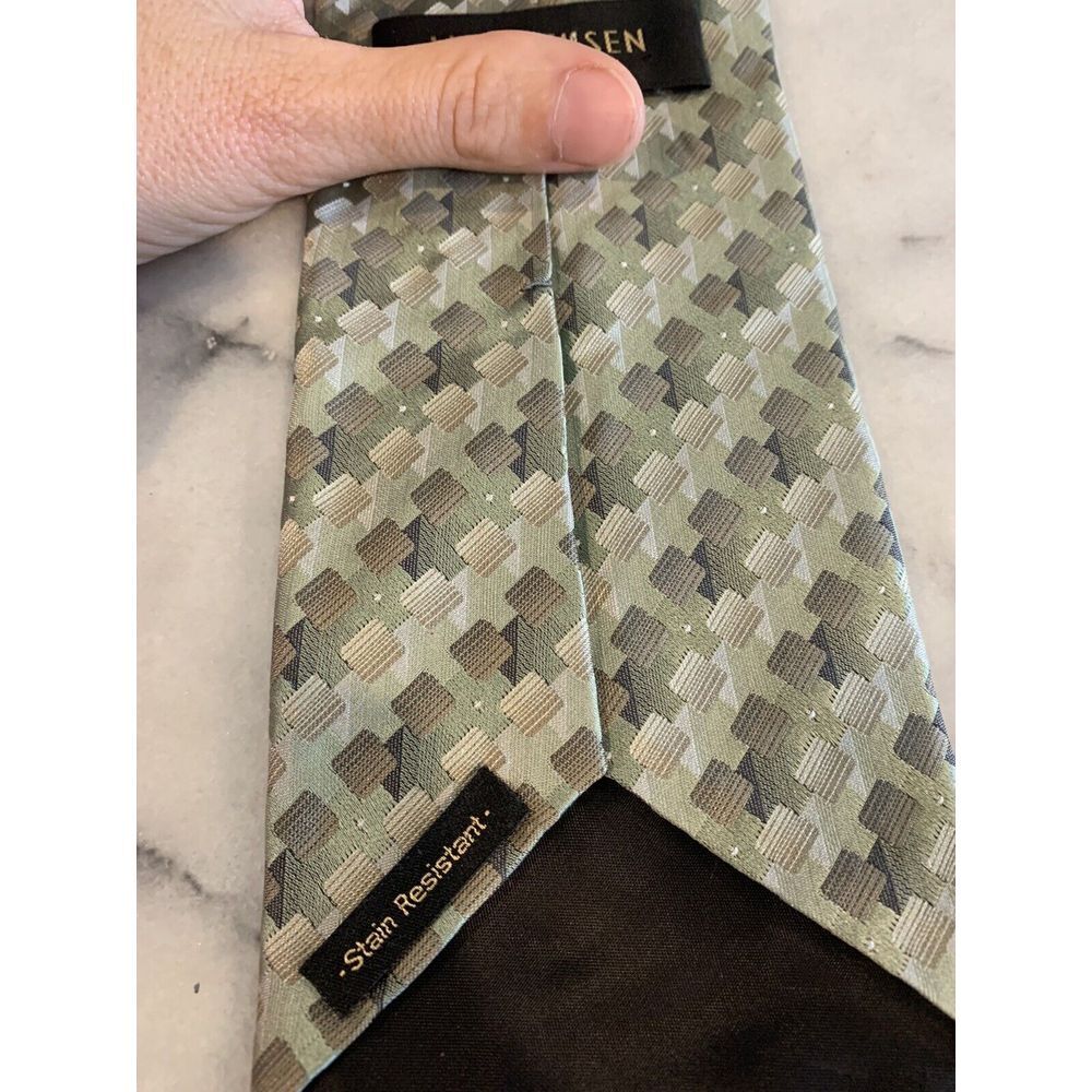 Van Heusen 100% Silk Handmade Green Geometric Stain Resistant Tie - Picture 5 of 5